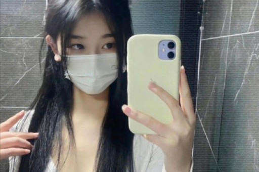 揭秘“表妹李KK”的翻车现场：从千万粉到街头摆摊300万取关背后的真相